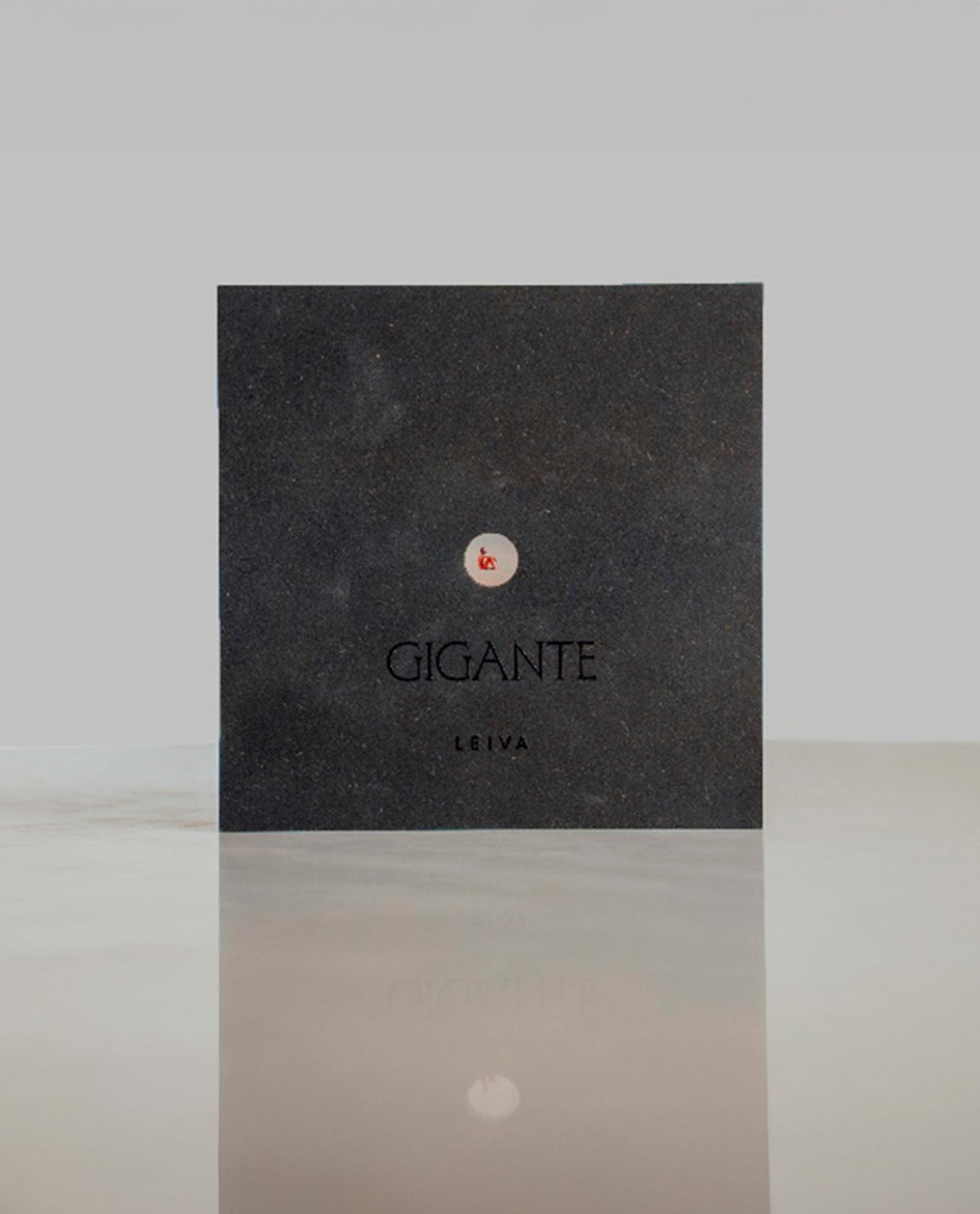 Leiva - Caja CD Deluxe "Gigante" - D2fy · Rocktud - Rocktud