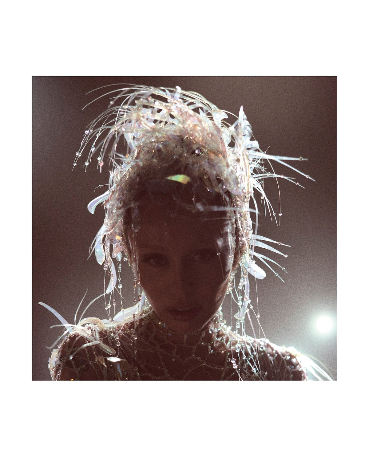 Miley Cyrus - LP Vinilo Rojo "Something Beautiful" - D2fy · Rocktud - Rocktud