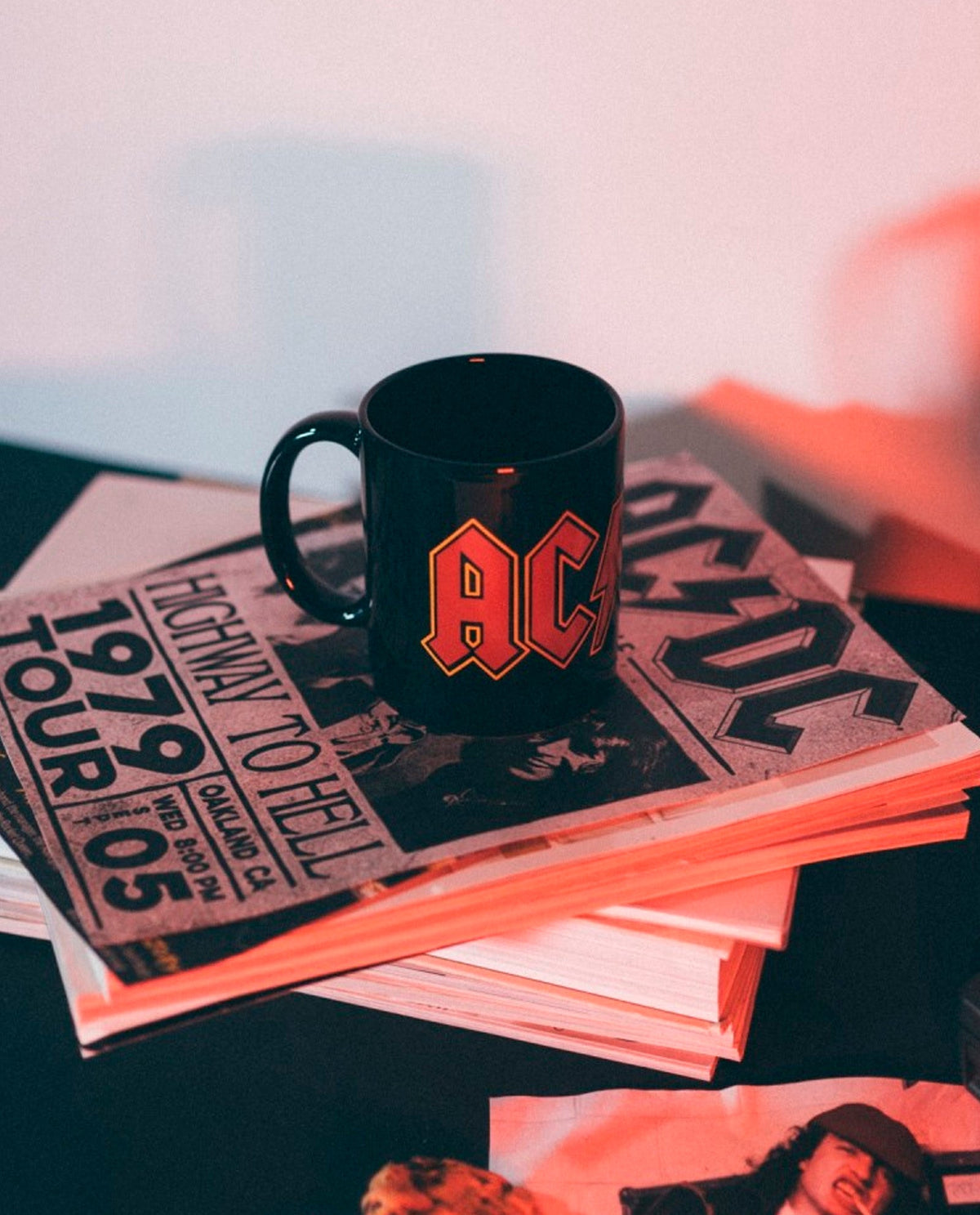 AC/DC - Taza "AC/DC" - D2fy · Rocktud - Rocktud